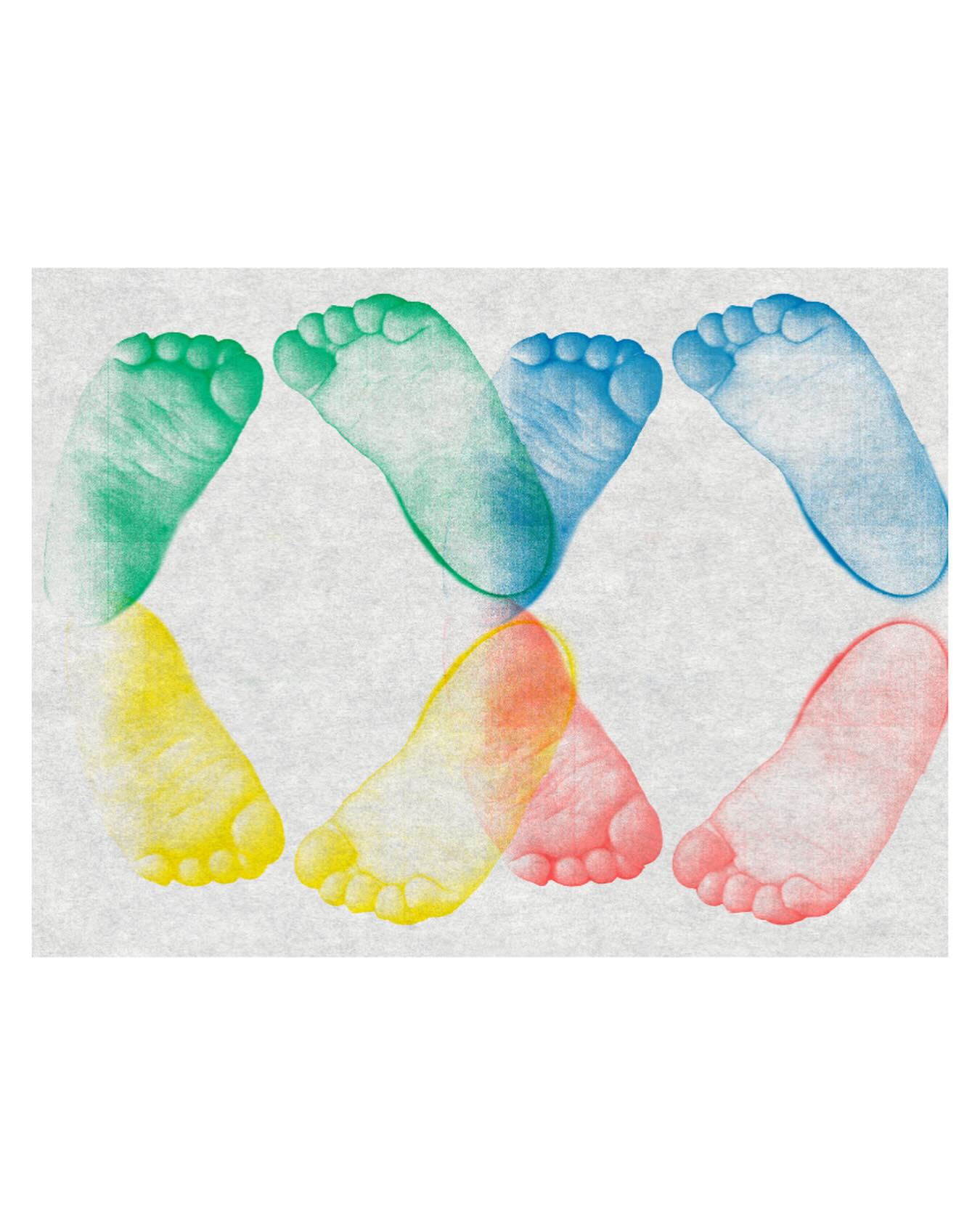 baby feet